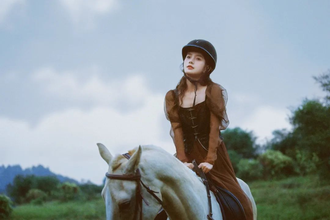 月神 -〔写真〕