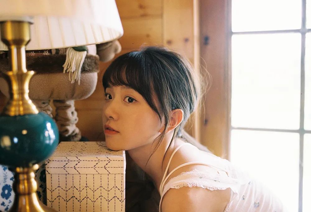 灵动活泼的少女