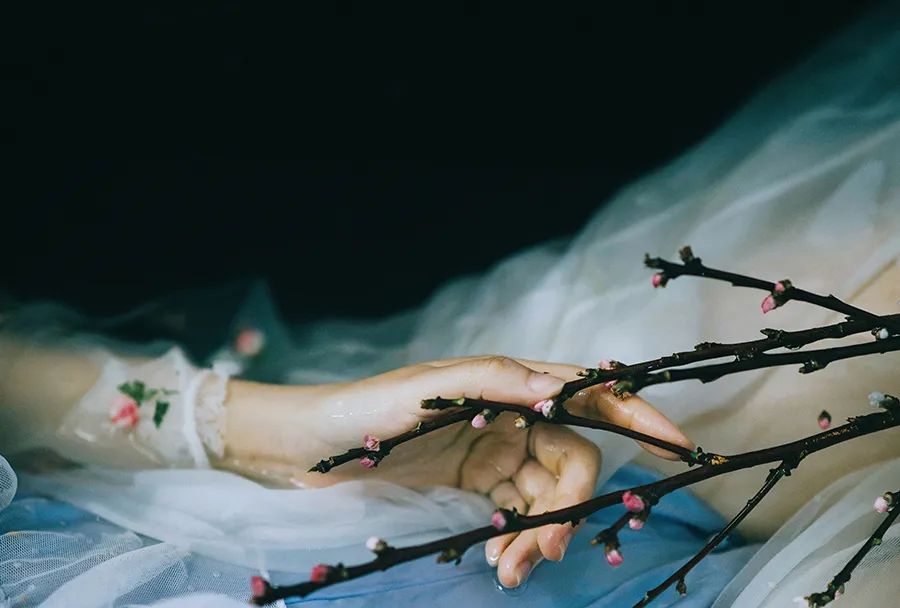 自拍不求⼈，灵感大放送