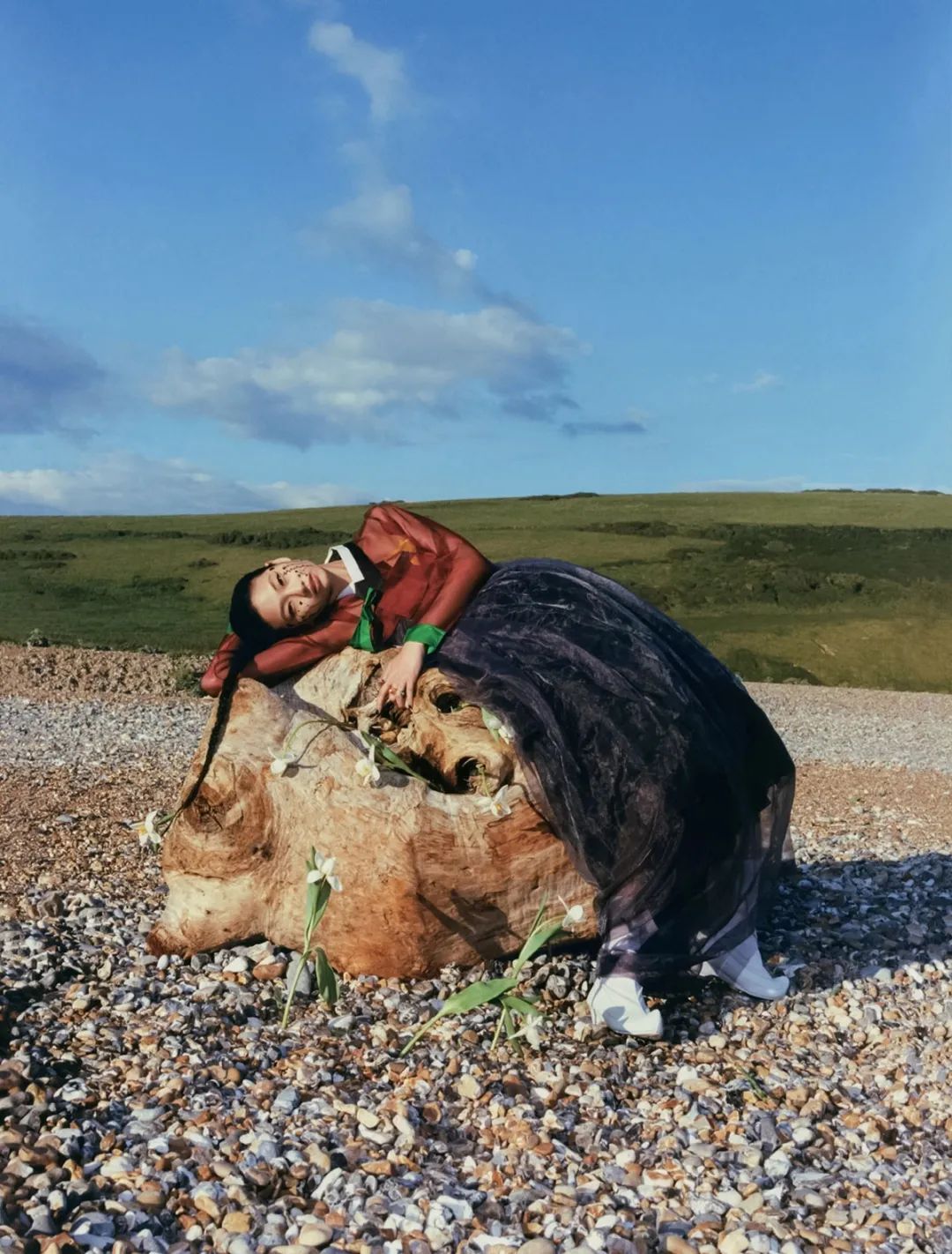 当东西方的旨趣交融时，美油然而生