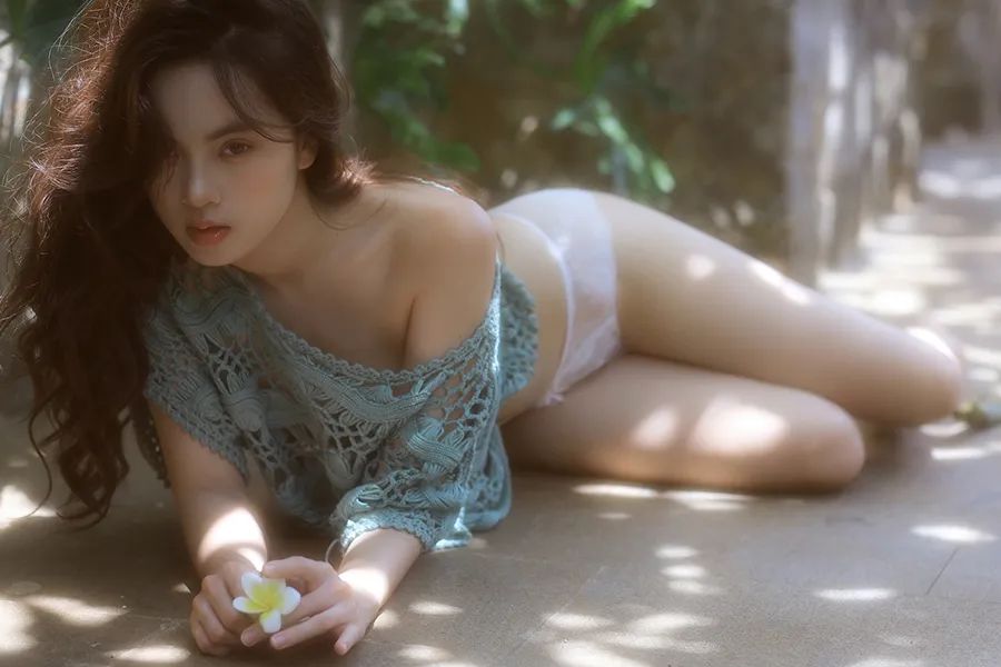 海岛假期 - 一组外景格局私房写真