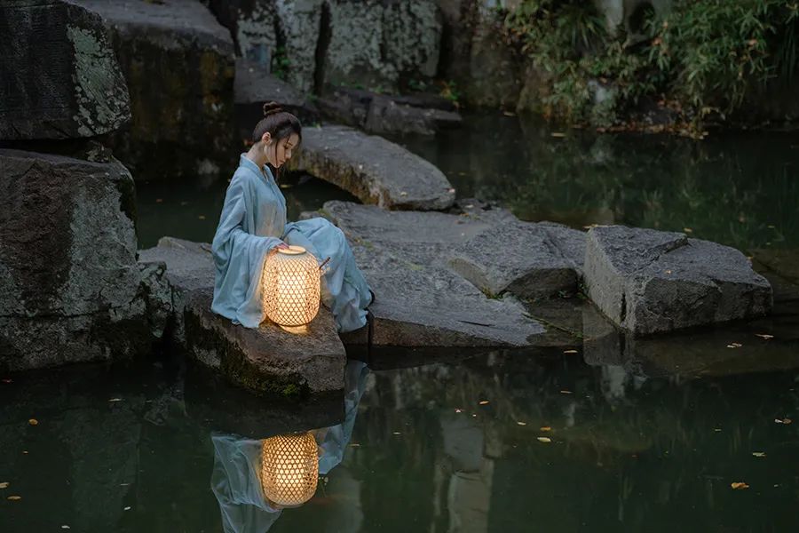 寻一方谧境 - 在苏园里风雅拍照，是一种什么体验？