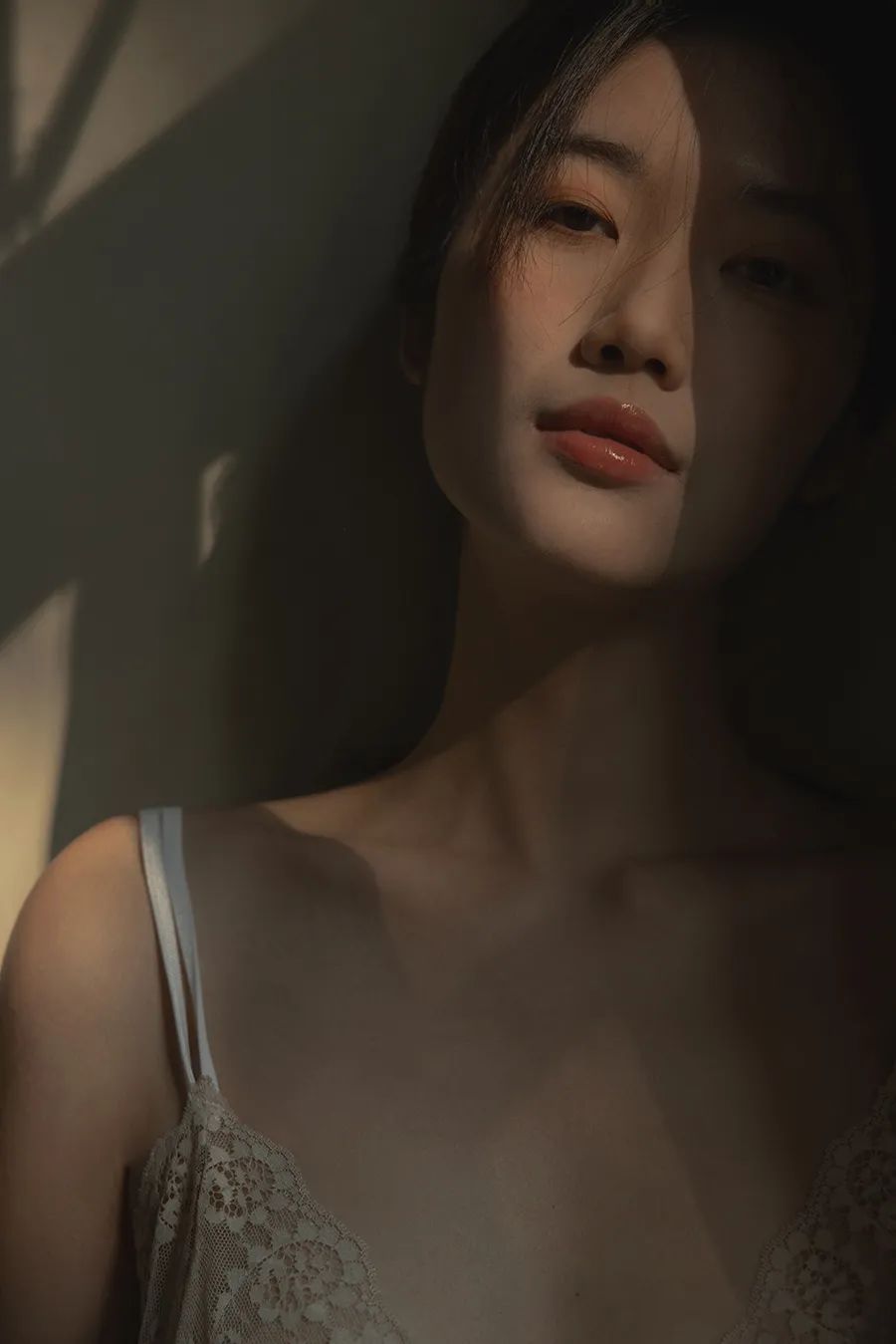 微光洒落  无关风月